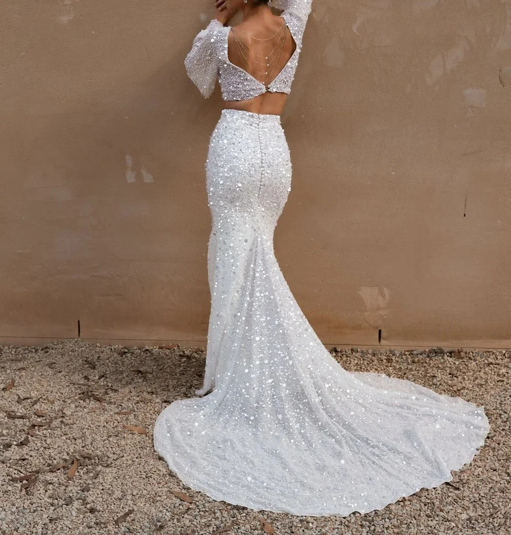 Sexy long sequin decal mermaid wedding dress A-line V-neck long sleeved backless bridal gown customization