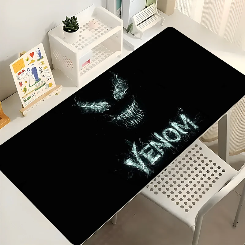 Tappetino per mouse Venom Gamers Computer Gioco esteso Tappetino per mouse Anime eSports Laptop Scrivania Tappetino per mouse Tastiera da gioco Tappeto durevole in gomma