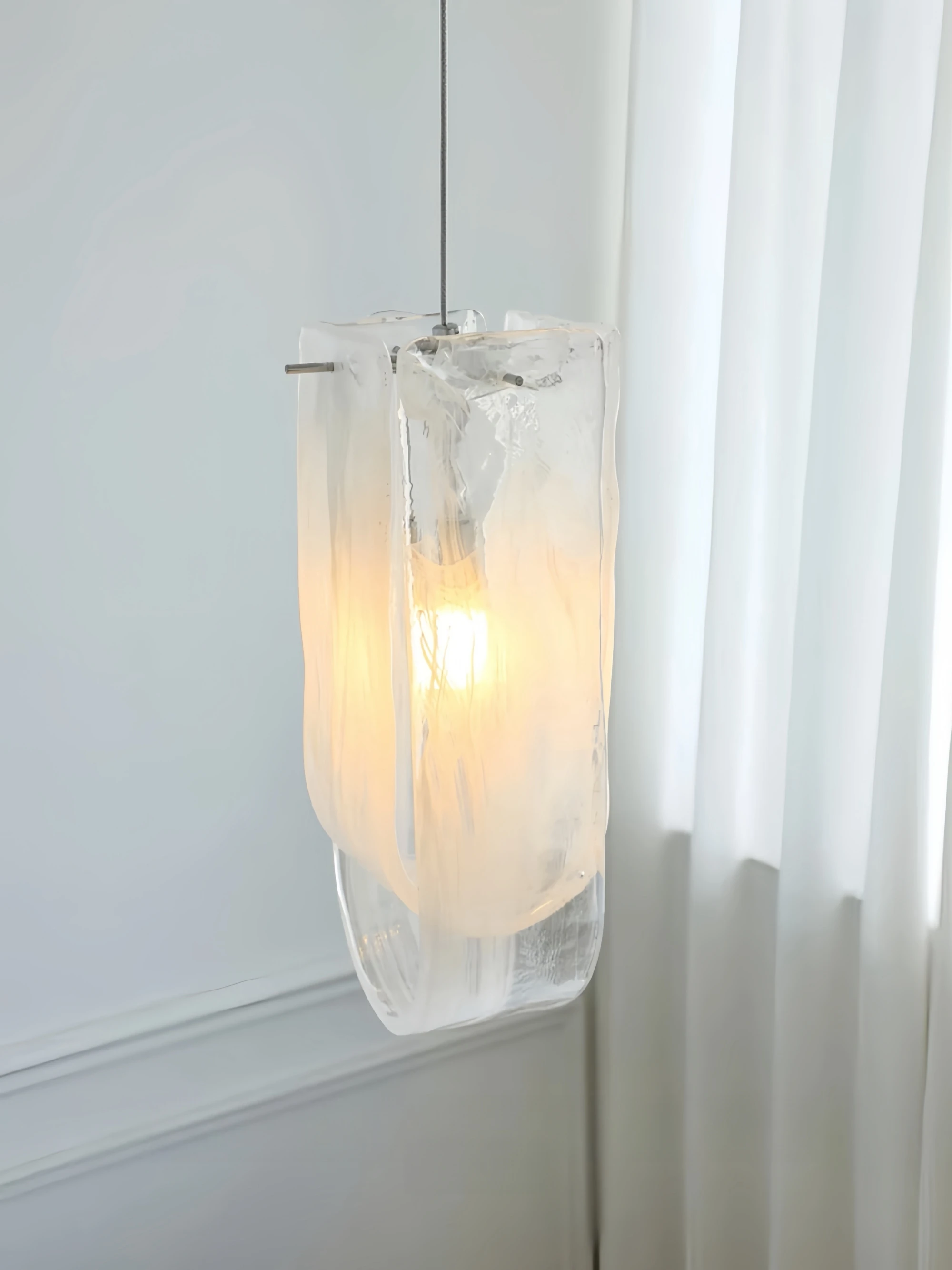 

2026 Postmodern Cloud Glass Hanging Light Indoor Art Decor Chandelier Dining Table Pendant Light Bedroom Parlor Cafe Warm Dropli