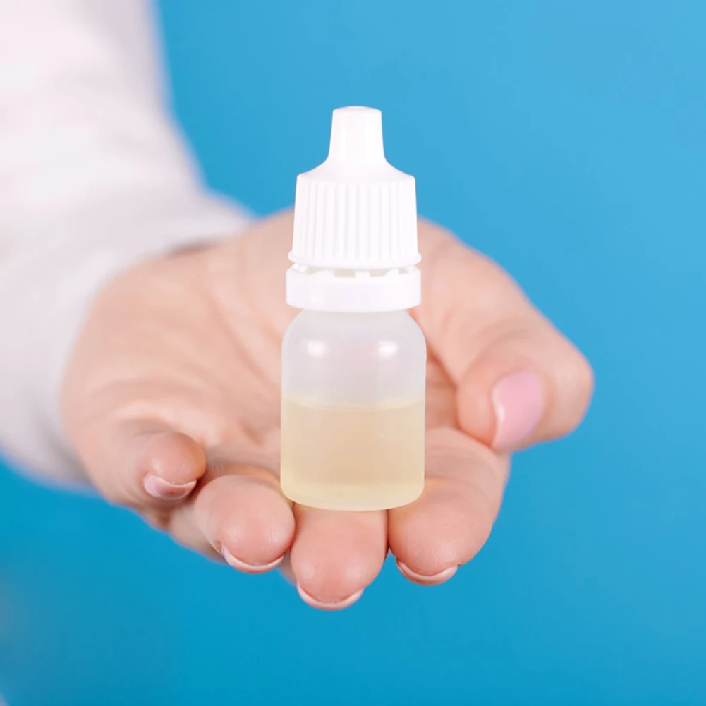 50pcs Plastic Dropper Bottle with Childproof Cap Portable Squeezable Eye Sub-dropper Container Refillable Storage Liquid Dropper
