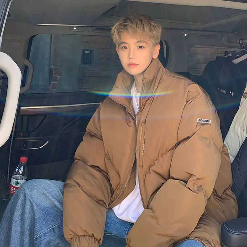 

Теплая утолщенная хлопковая куртка для мужчин, зимняя свободная молодежная куртка в университетском стиле, модная, с наполнителем из полиэфирного волокна, на молнии, из полиуретана.