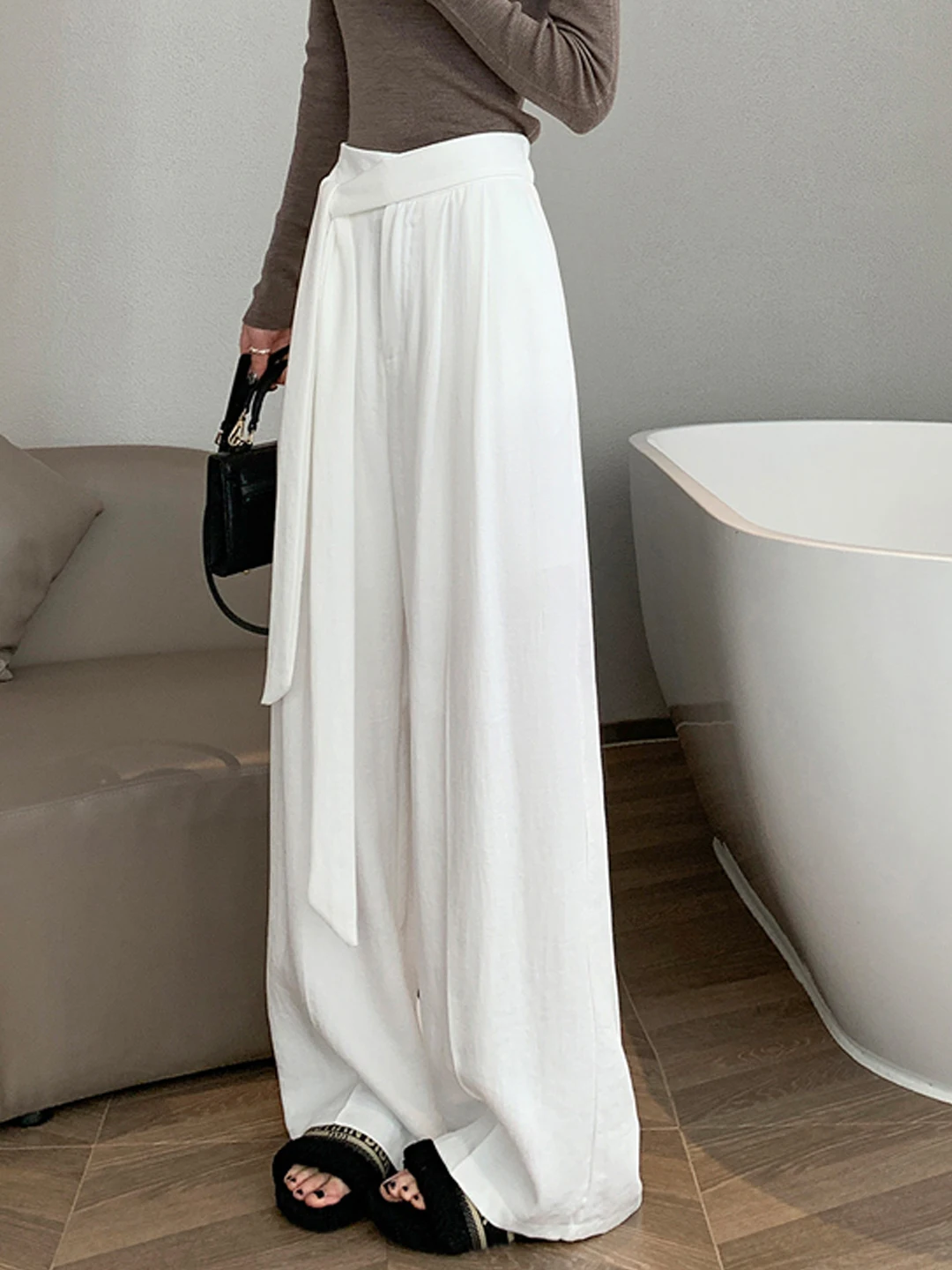 

Корейский стиль: Новые женские летние брюки 2026 года из ледяного шелка с поясом, белые, широкие, с высокой талией, прямые, повседневные, стройнящие