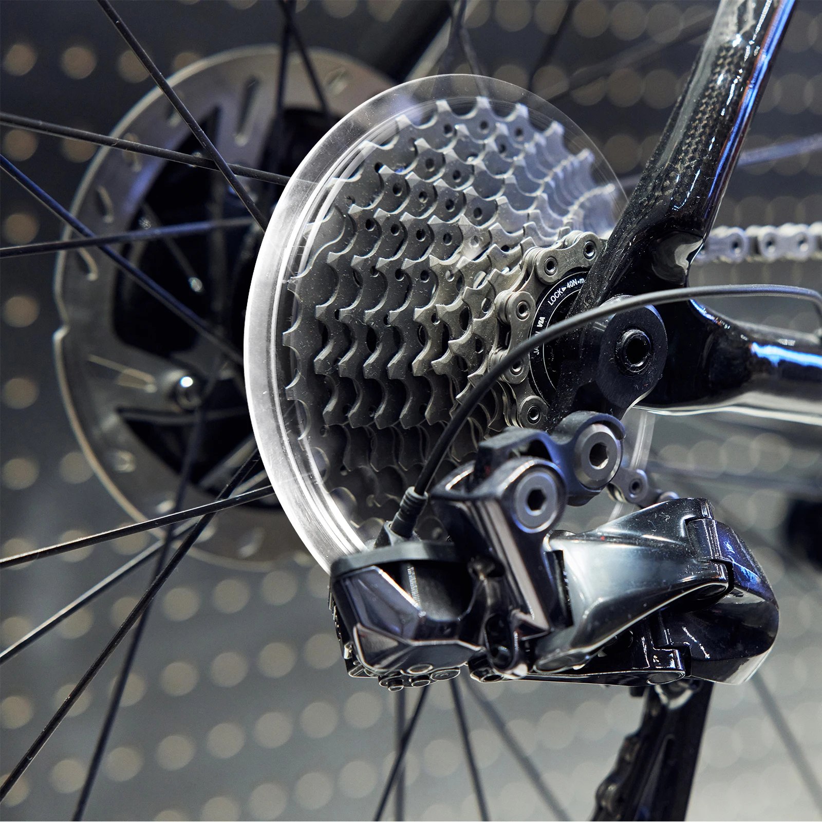 

2pcs Flywheels Sturdy Bike Protector Lightweight Transparent Plastic Dirt-Proof Road Mountain Bike Chain Guard
