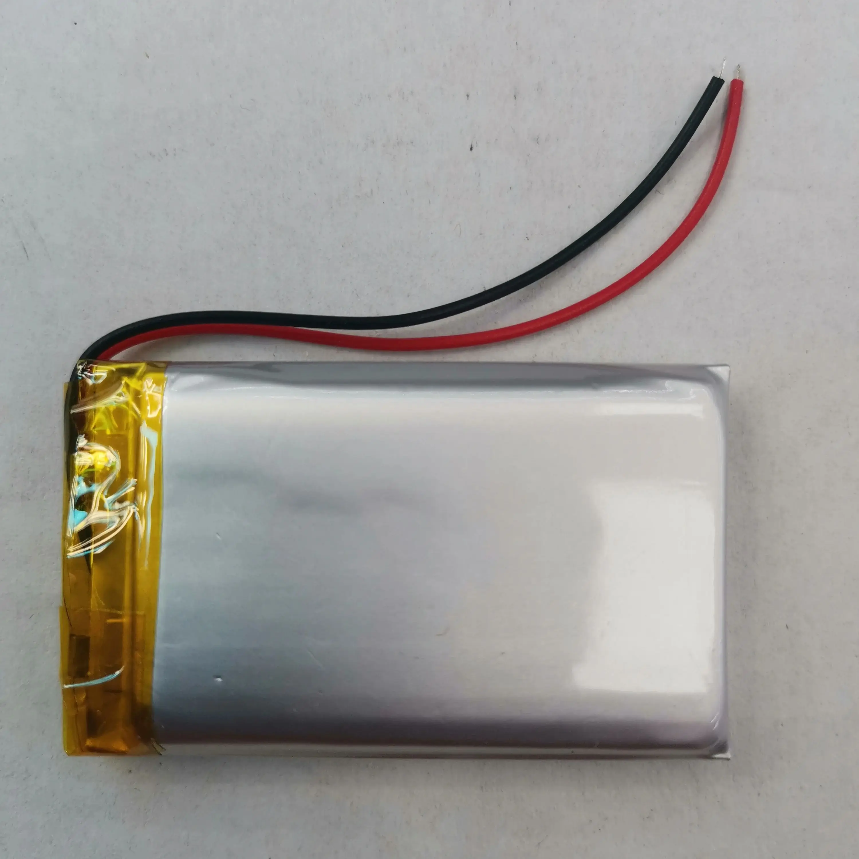 3.7 V 803048 083048P 1200mah with protection board , used for bluetooth MP3,MP4 lithium battery