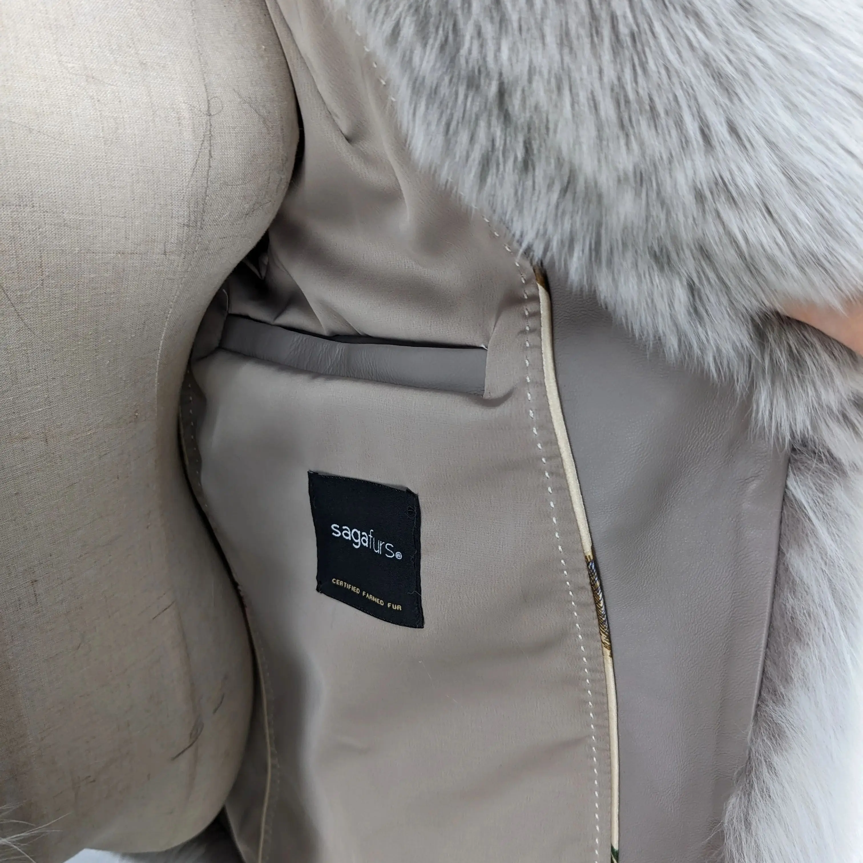 Sweet real fox fur coat with big turn down collar lynx color overcoat thick warm soft jacket length 64 cm 250461