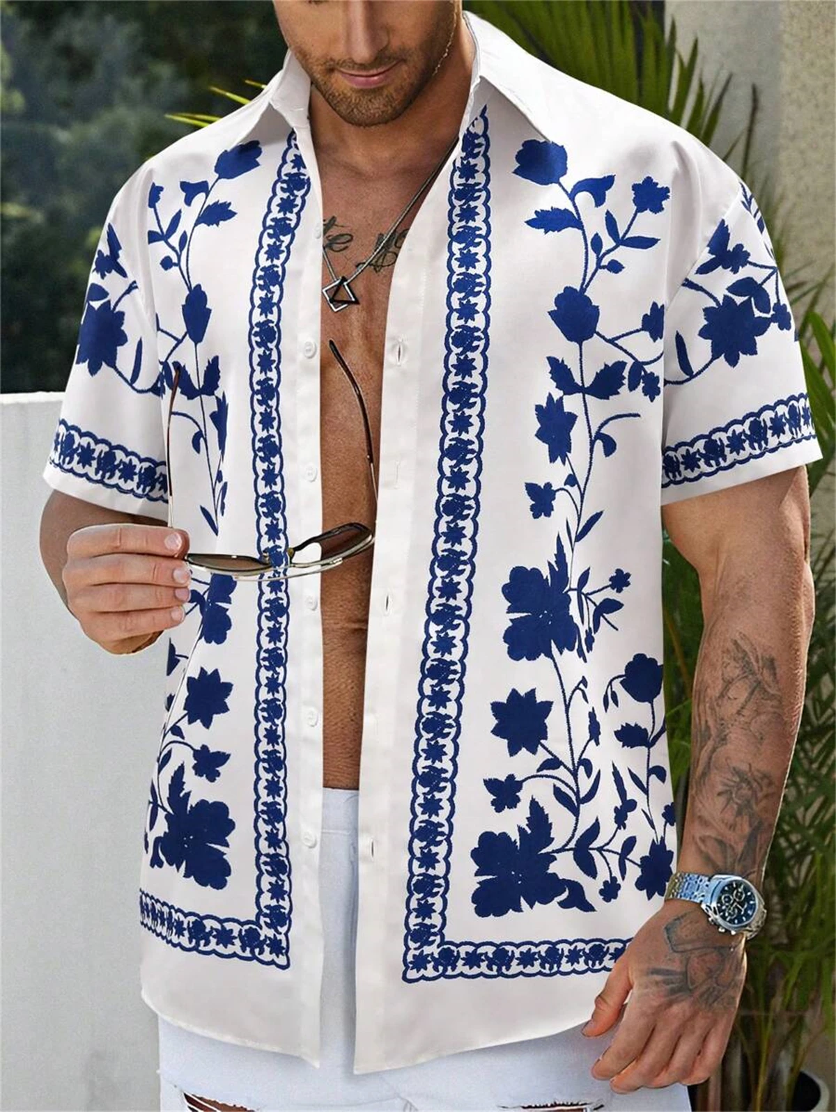 

Ethnic totem floral print men's shirt Hawaiian casual daily comfortable lapel men's tops large size fashionable new style