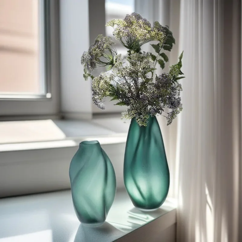 Vase en verre givré de petit diamètre pour célébrité d'internet de style nordique, arrangement floral vert pour salon, ornement de table