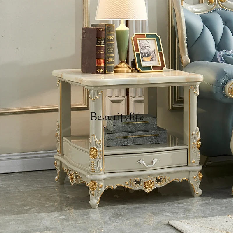 LS 04 حافة أريكة أوروبية مزدوجة الطبقة من الخشب الصلب نحت زهرة غرفة المعيشة طاولة مربعة صغيرة من الرخام