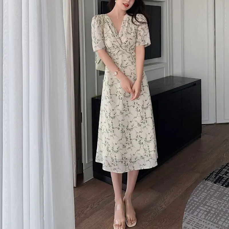 

Stylish Broken Flowers Midi Dress Female Clothing V-Neck Folds Summer Vintage Short Sleeve Aura Elegant A-Line Waist Dresses New