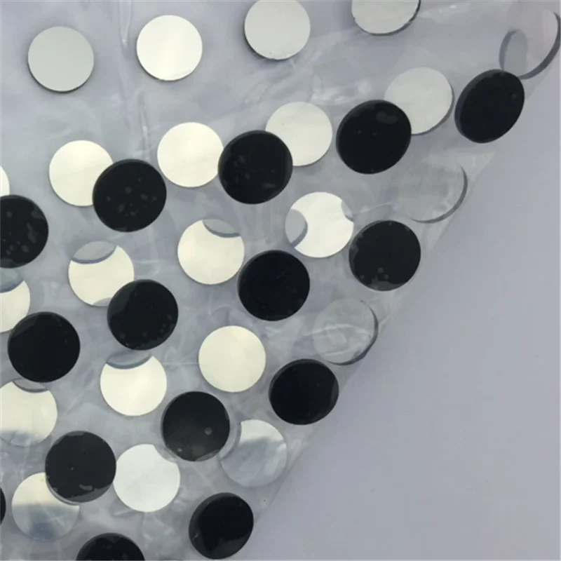 

Black Optical Glass Long Wave Pass Filter at 760nm for Near-Infrared Imaging Optical Filter for Spectroscopy And Analytical Equi