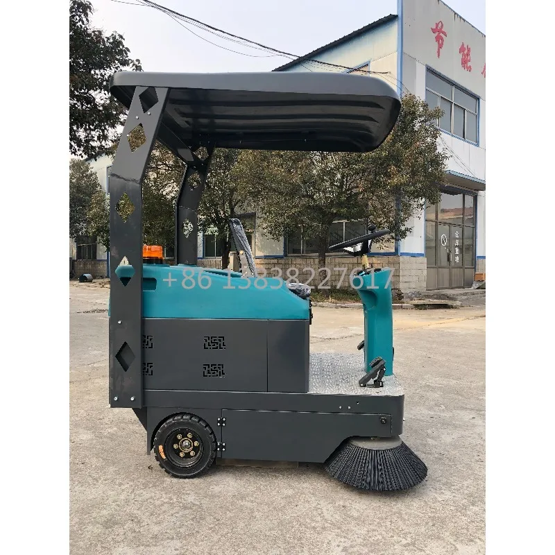 Eco-Friendly Low Noise Road Cleaning Machine Sweeper Vacuum, Sweep/Suction Two-in-One, Road Sweeper Machine for Society