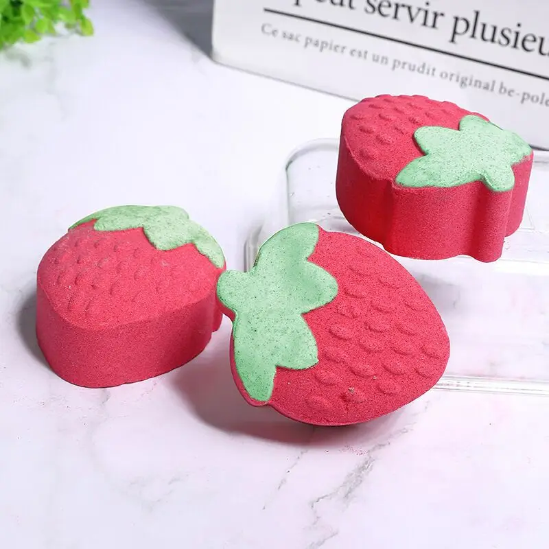 Strawberry Bathing Bomb Natural Mini Handmade Spa Bomb Bath Salt Ball Rich Essential Oils Moisturizing Dry Skin Relaxing Scent