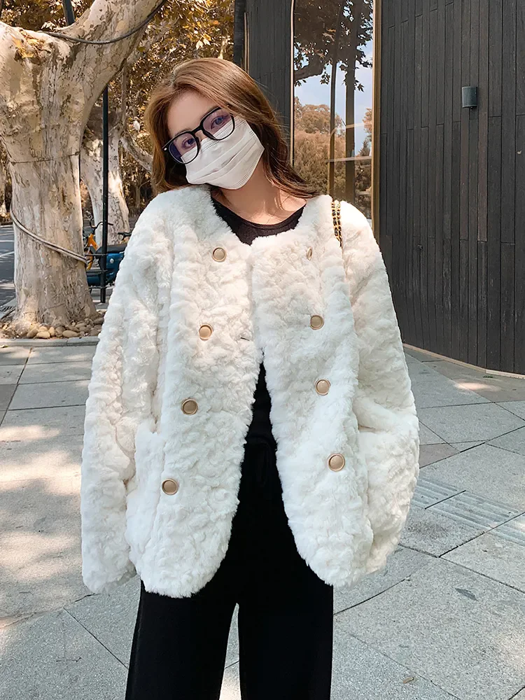 2024 Herbst und Winter neue Frauen Lamm wolle Mantel lose kurze Spitze dicke warme Baumwoll jacke Mode Outwear Entspannung Outcoat