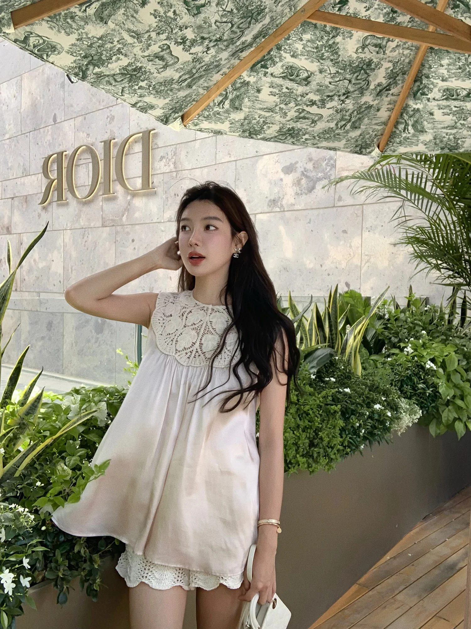 

Handmade Hollow out Hook Flower Women's Top Ele Vintage Romantic Sle Svel round Ne Gown for Busin Commute