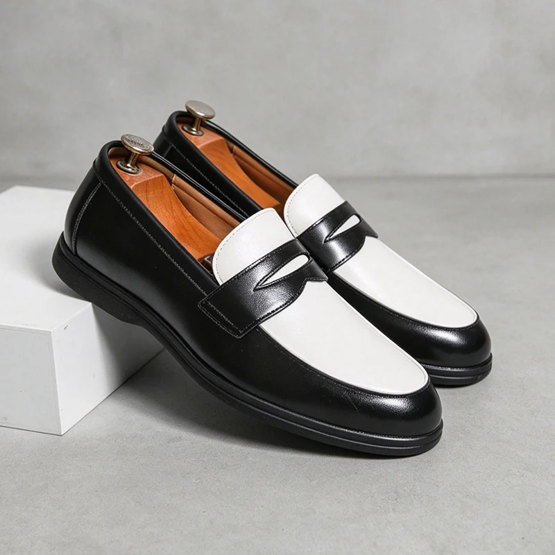 Nouvelles chaussures habillées pour hommes, antidérapantes, grandes tailles, résistantes à l'usure, mocassins en cuir véritable, chaussures de marche légères et confortables pour femmes