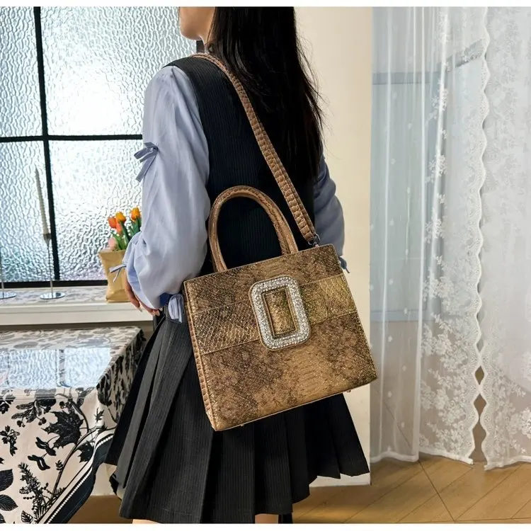 

Fall 2025 Designer Tote Bag - Vintage Multi-Way Purse, Lightweight Spacious Bag for Work & Travel, Premium Women's Handbag