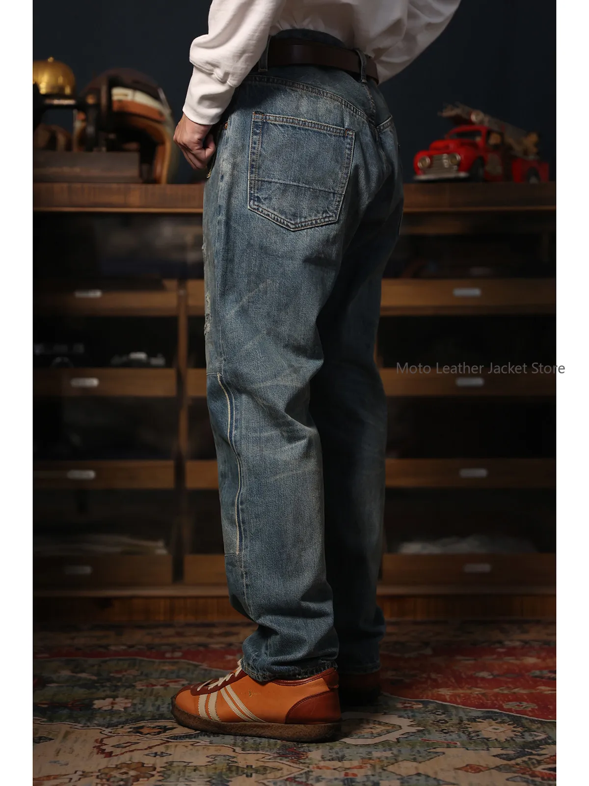 Distressed Denim Jeans Heavy Wash Vintage Destroyed Oil Stain Patch Cut Tapered Denim Pants