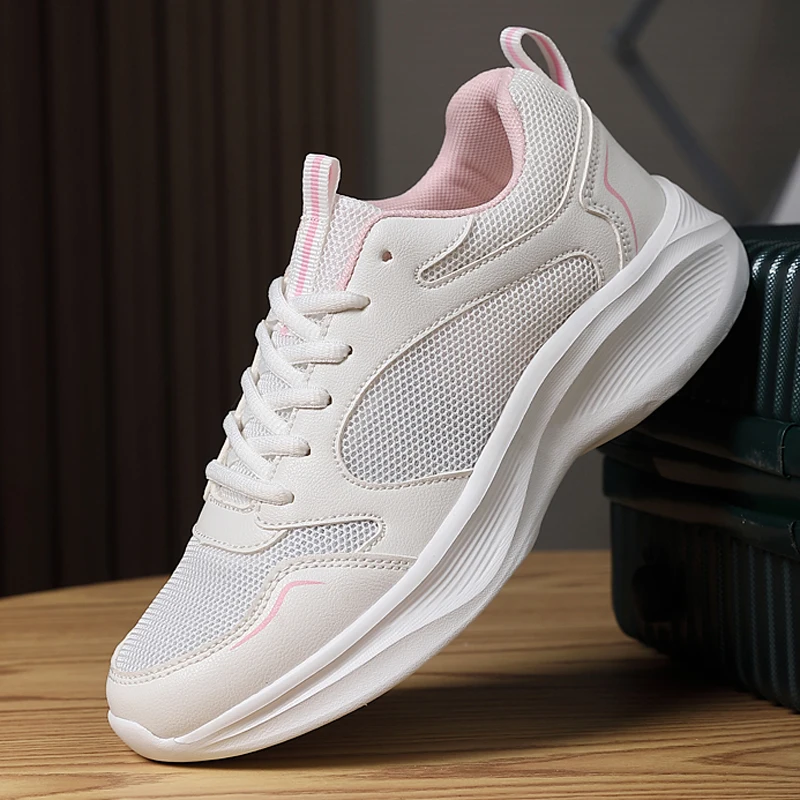 Baskets en maille respirante pour femmes, chaussures de tennis décontractées, chaussures de sport pour dames, chaussures de course confortables, mode estivale, nouveau