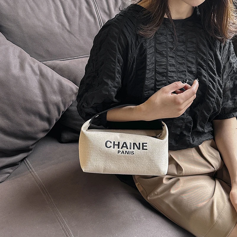 

Повседневная модная сумка через плечо в гладком стиле — нишевая высококачественная изысканная универсальная конструкция для милых женщин в стиле ретро