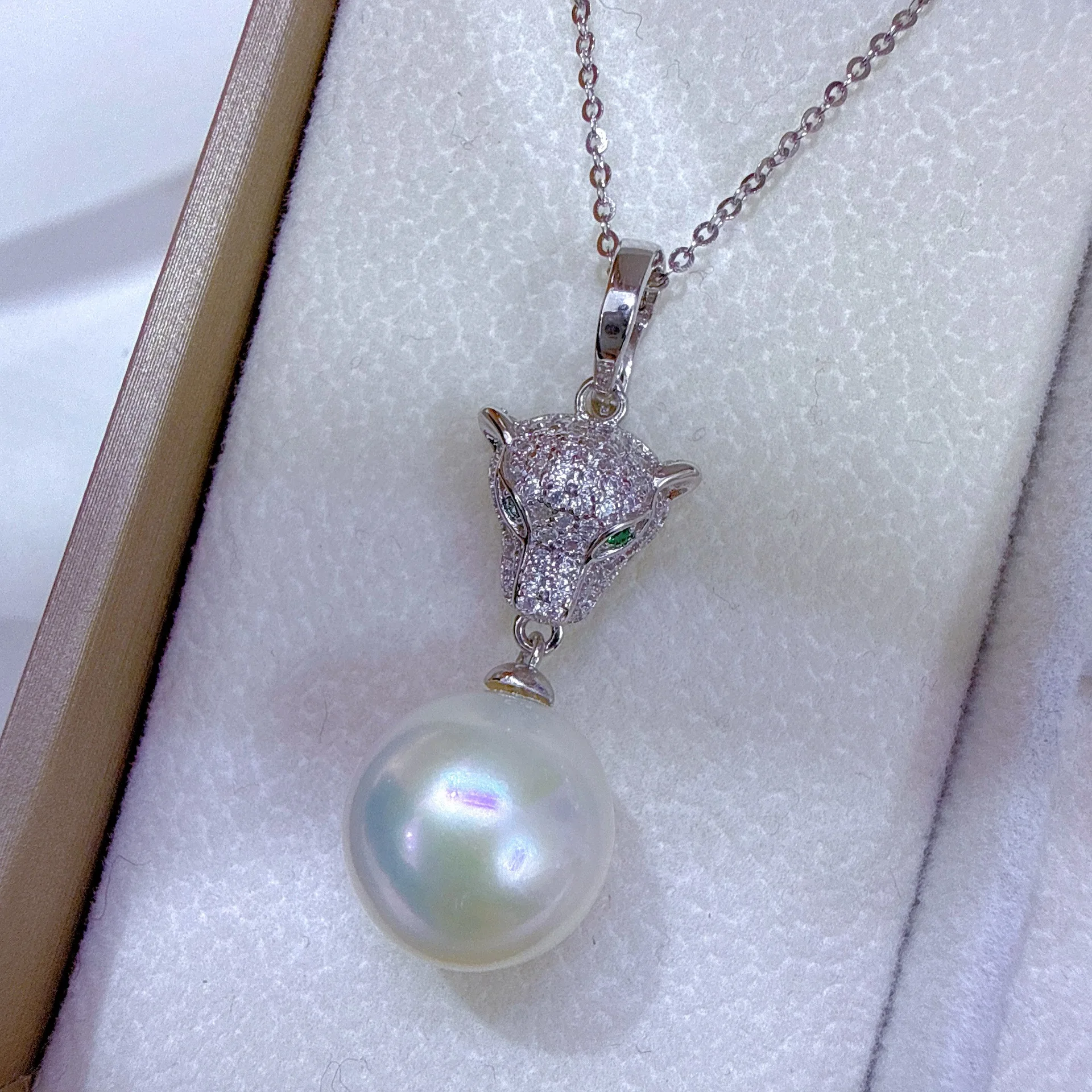 S925 Silver Leopard Head Universal Buckle Natural South Sea Pearl Pendant Earnail Ring AAAA 11-12mm
