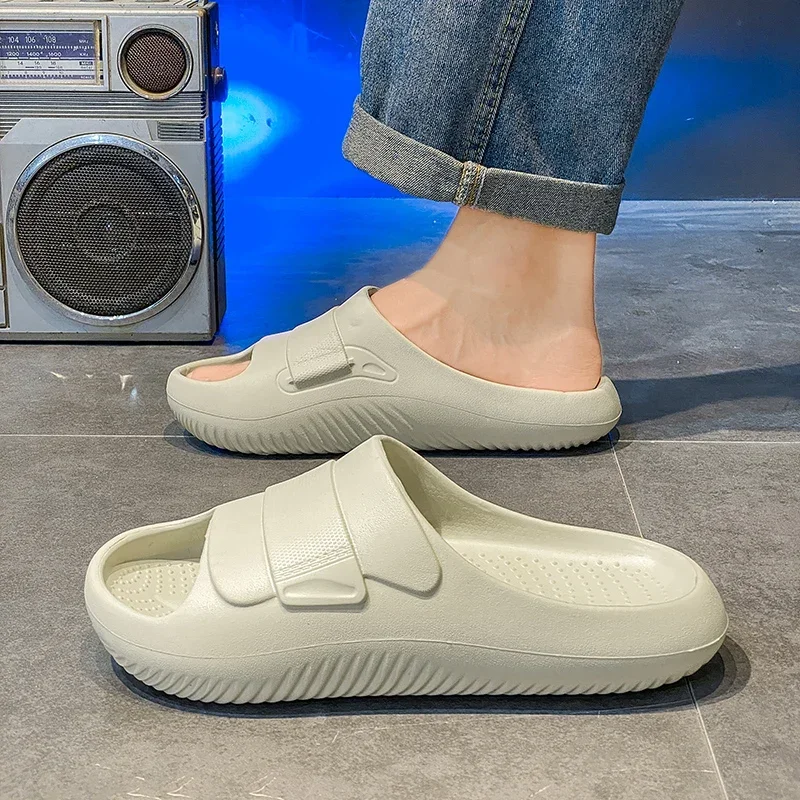 

2025 Высококачественные повседневные лаконичные тапочки для пар, летняя мужская непромокаемая обувь, мужские сандалии без шнуровки на плоской подошве, мужские легкие пляжные сандалии