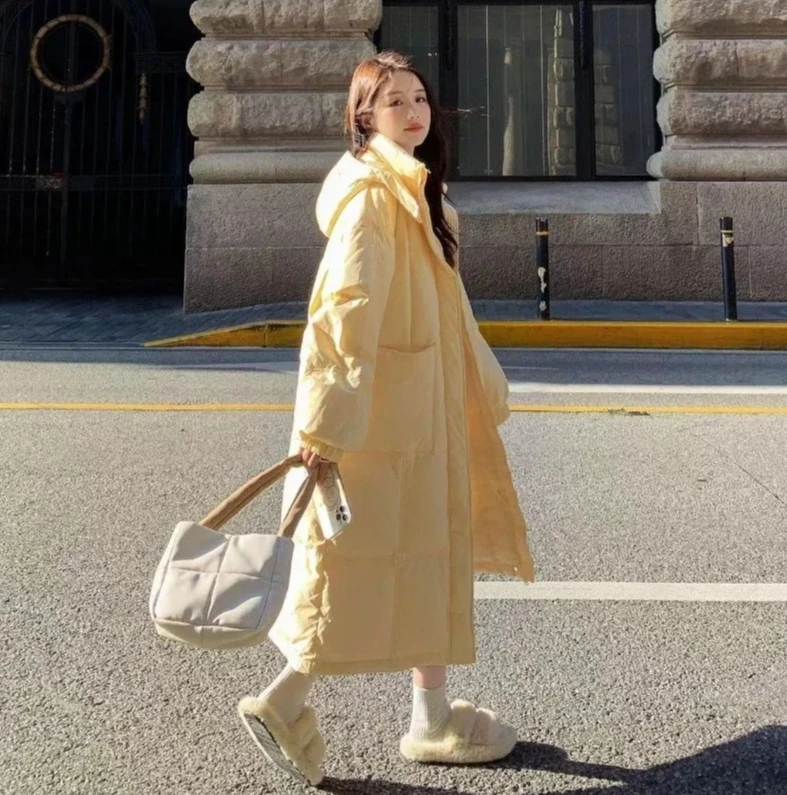 

2025 Korean Winter Women's Coat, Thickened Over Knee Length Quilted Jacket, Loose Fitting Warm Stylish Long Design Outerwear