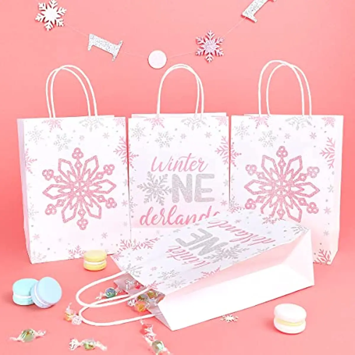 16pcs Winter Onederland 1st Birthday Party Favor Bags Snowflake Paper Gift Treat Bags Boys Girls First Birthday Party Supplies