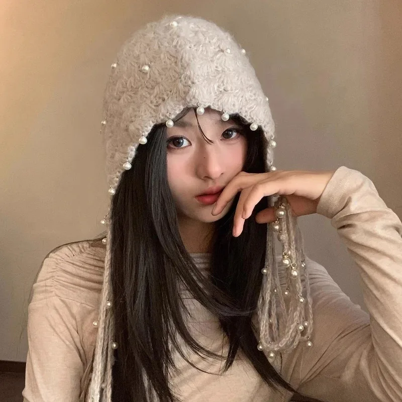 

French Retro Pearl Fringed Pullover Hats For Women Autumn And Winter Travel Atmosphere Versatile Elegant Knitted Beanies Cap