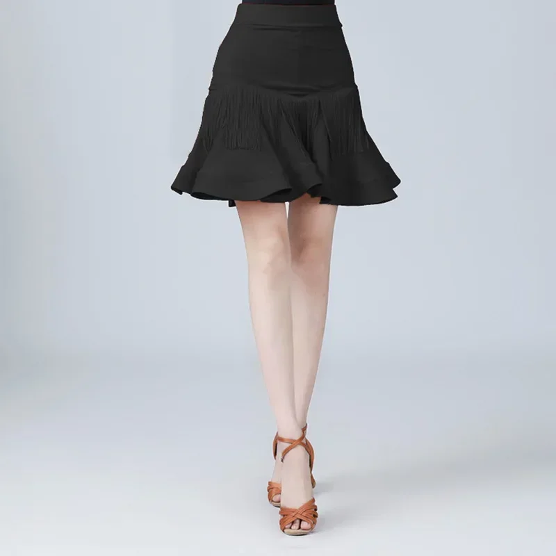 New 2025 Latin Dance Women's Short Skirt Senba Belly Modern Dance V-shaped Tassels Fishbone Skirt
