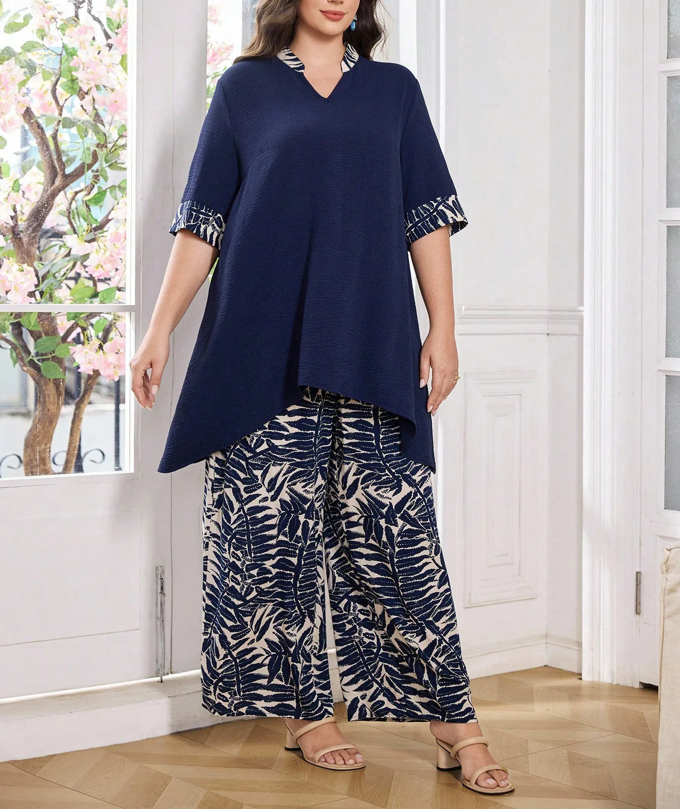 Variant: Navy Blue