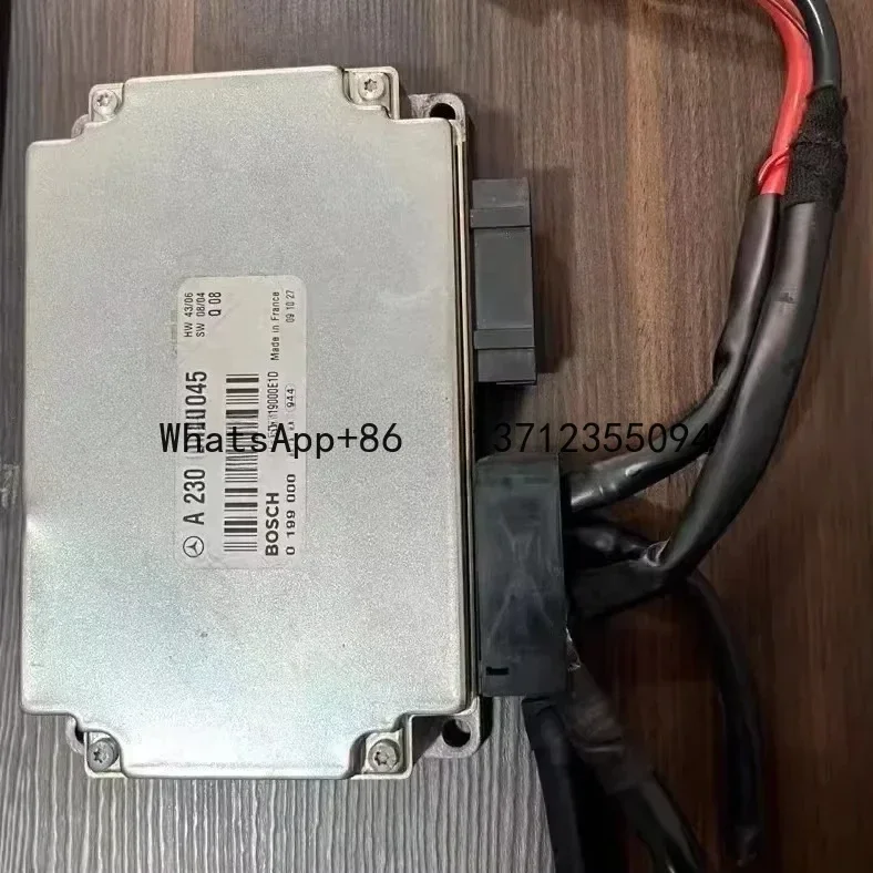 

Блок управления A2305401045 для SL500 SL350 SL300 SL63 AMG