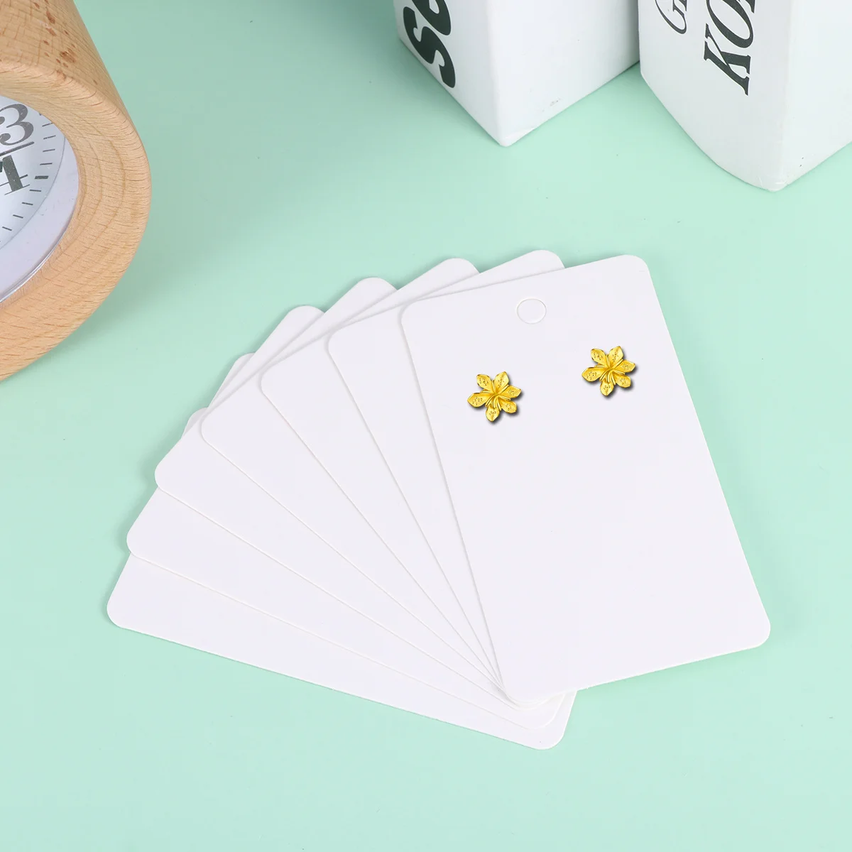 

200 pcs 5X8.9Cm Kraft Earring Cards For Stud Teardrop Earrings Display Holder Organizer Packaging Craft Brown Gift Party