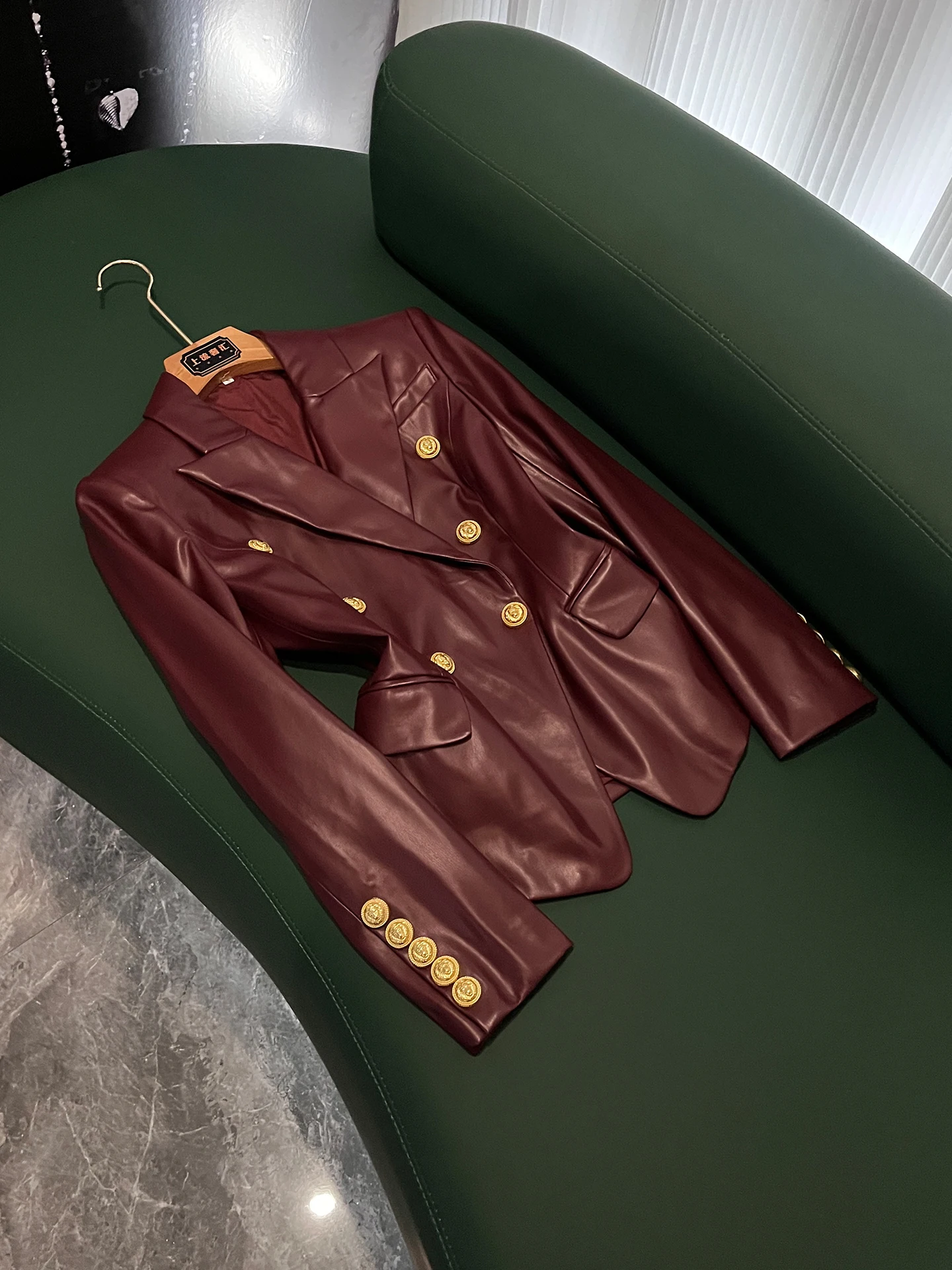 Veste rétro en cuir PU de qualité supérieure, couleur unie, col à revers, coupe ajustée, veste de cérémonie, veste de cérémonie Bury AZ9, vêtements de travail