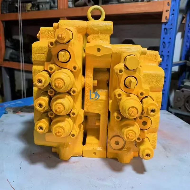 High Quality Excavator Accessories Distribution Valve for Kato HD700-7 Original