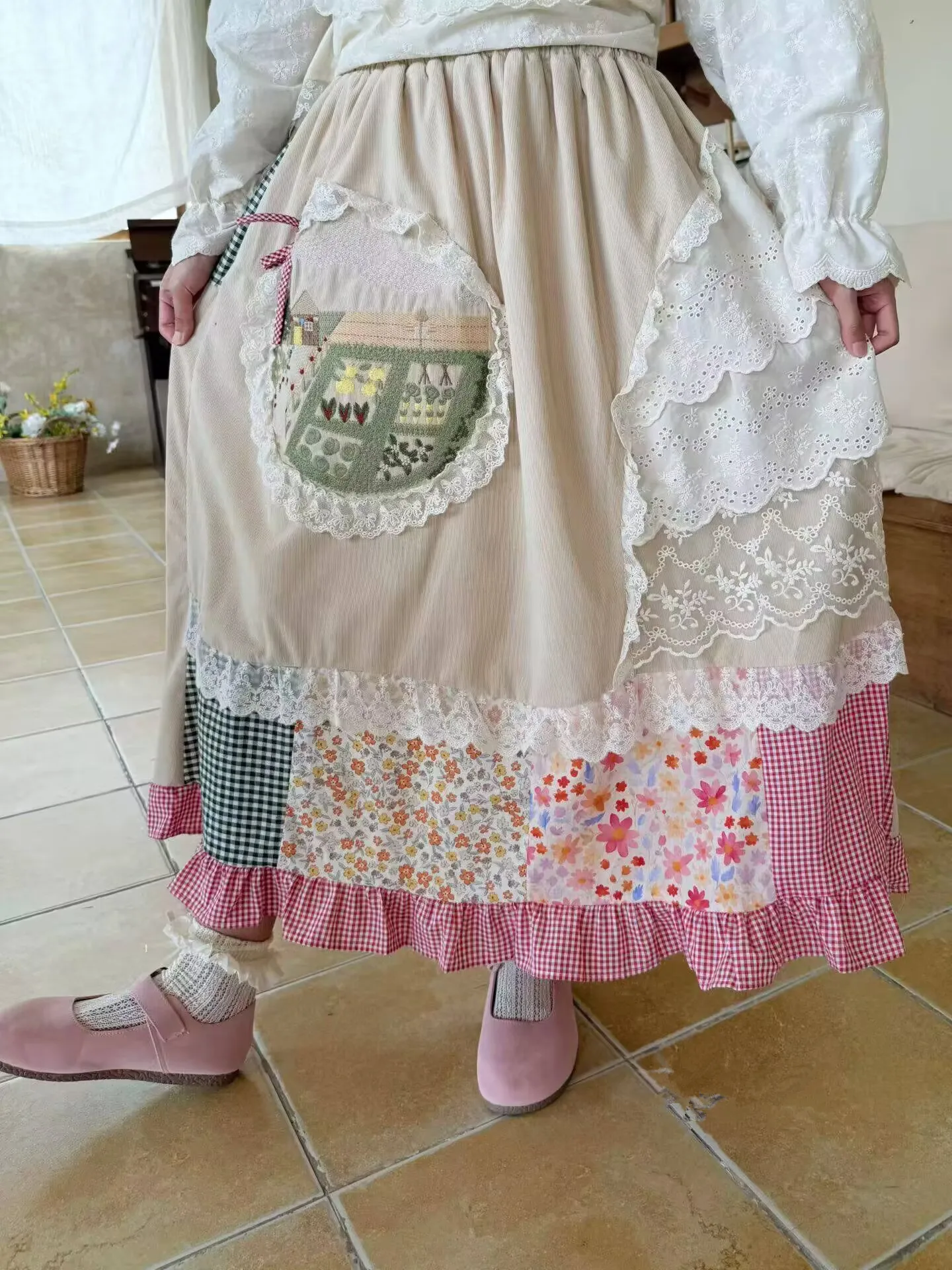 

New Autumn Winter Lolita Sweet Mori Girl Retro Midi Skirt Vintage Corduroy Patchwork Lace Embroidery Long Skirt for Women