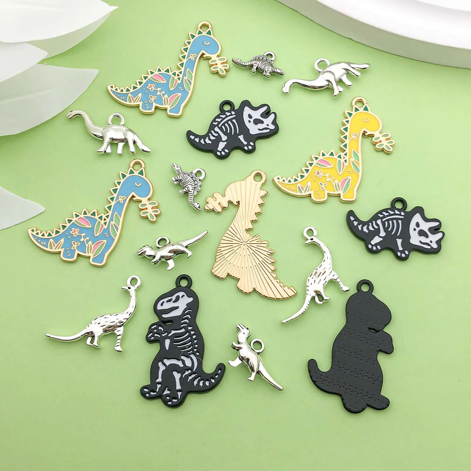 16/20pcs Cartoon Dinosaur Design Charms Alloy Metal Animal Pendants For DIY Bracelet Necklace Jewelry Making Accessories