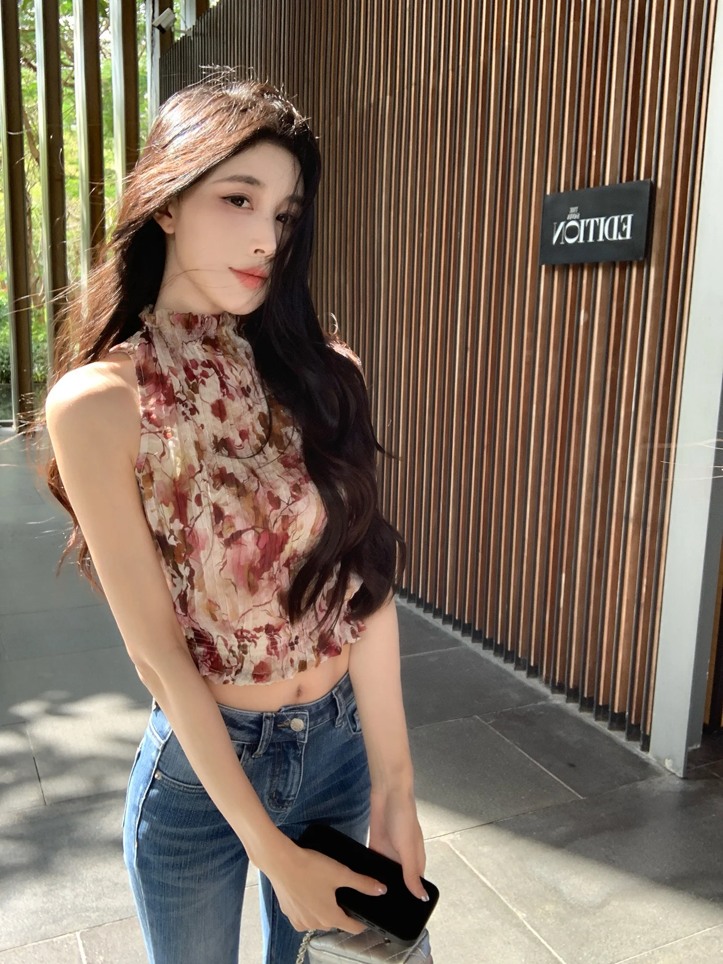 

Женская модная летняя блузка Chenxi He с принтом «Spicy Girl», полувысоким воротником, укороченная, с завышенной талией, без рукавов, из полиэстера и жоржета, коллекция 2026