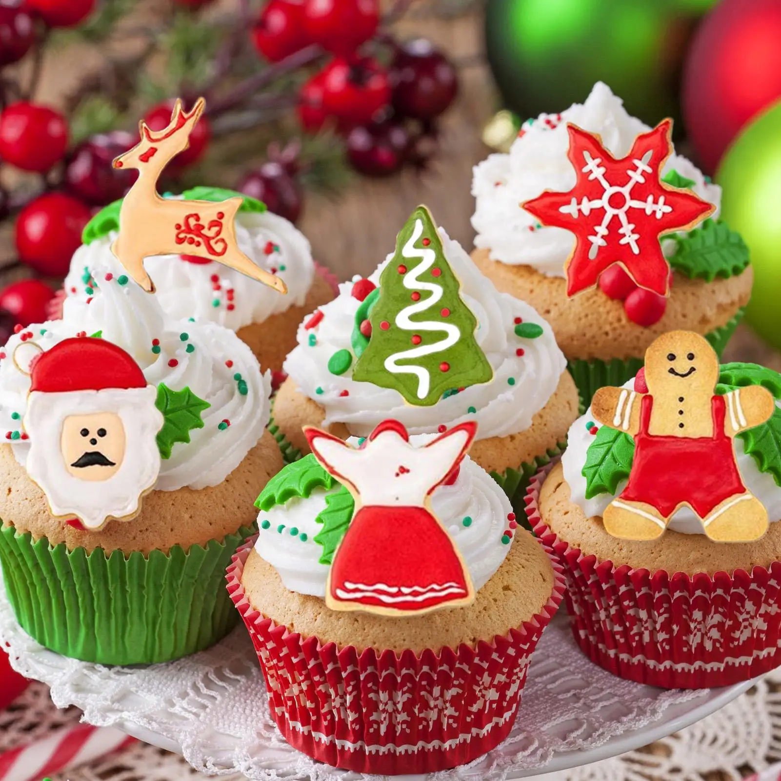 Cookie Cutter Shapes 8 Pieces Kitchen Dessert Mold Stainless Steel Snowflake Tree Gingerbread Deer Santa Claus Pastry Cutter For