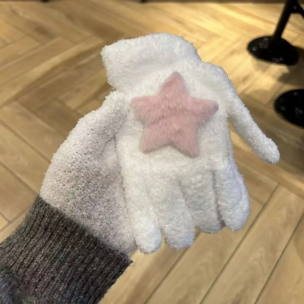 Cute Coral velvet Coral Velvet Gloves Warmer Cycling Star Gloves Cartoon Winter Gloves Women