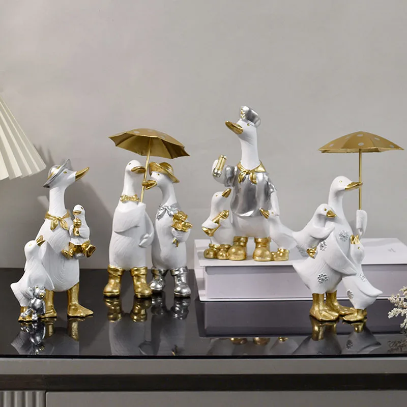 Simulation Couple Duck Sculpture Resin Crafts Ornaments Living Room Entrance Garden Animal Statue Display Crafts Birthday Gifts