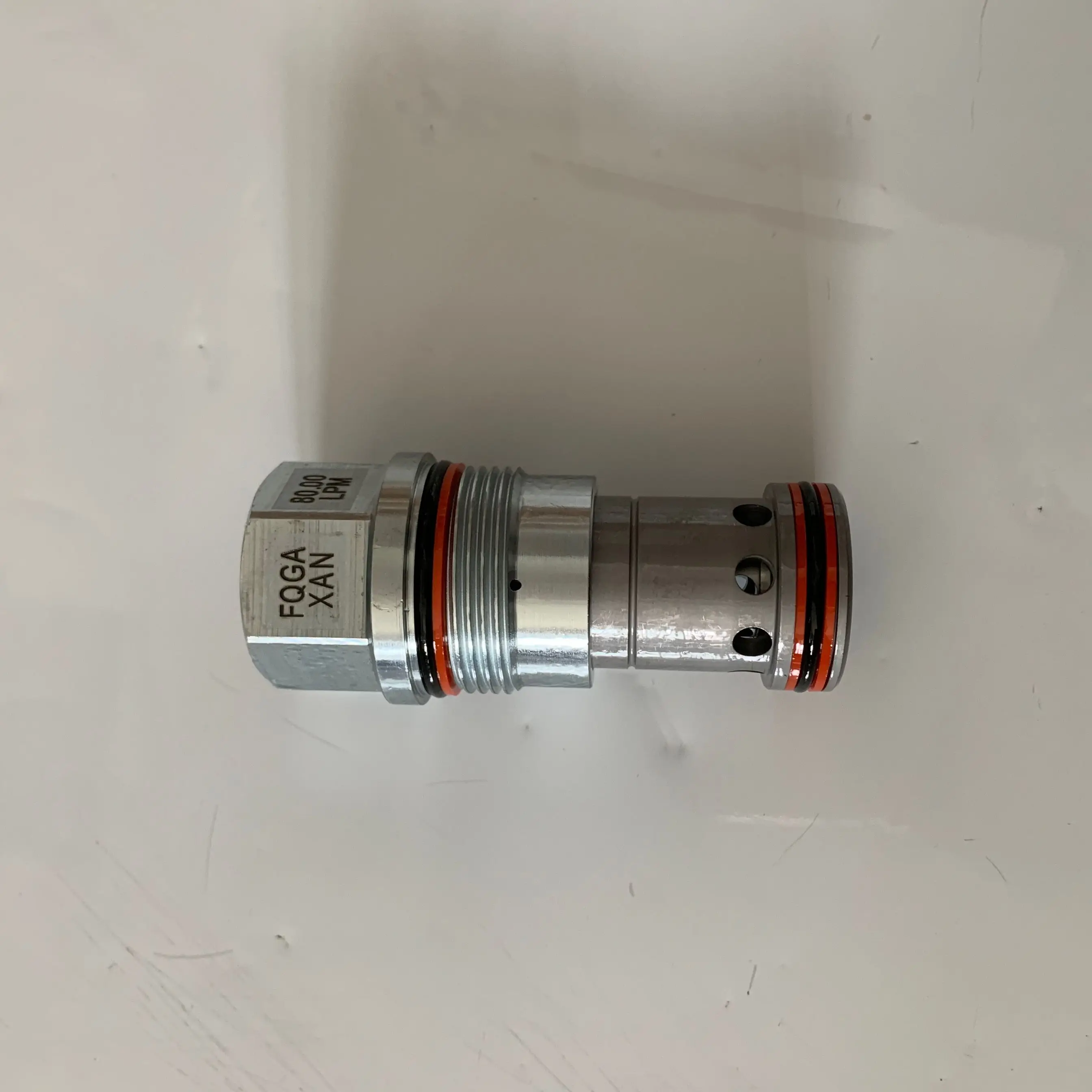 FQGA-XAN FQGAXAN SUN Hydraulics USA منتج أصلي أصلي فتحة ثابتة، صمام صمامات التدفق HYDRAFORCE، أكل على IH HF