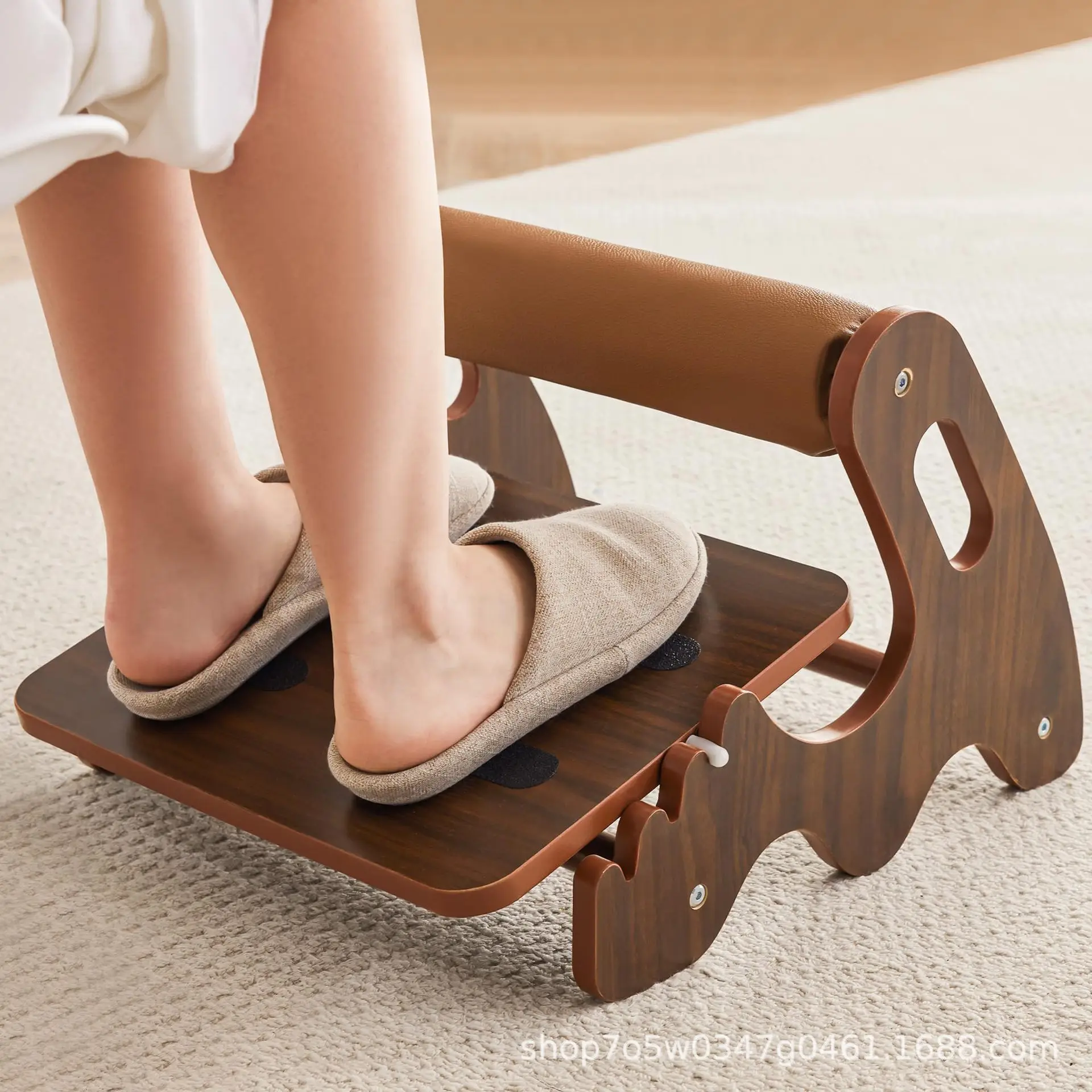 Office desk footrest adjustable position