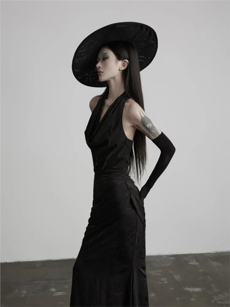Jacquard cotton and linen halter figure-hugging off-the-shoulder waist-cinching sleeveless fishtail dress