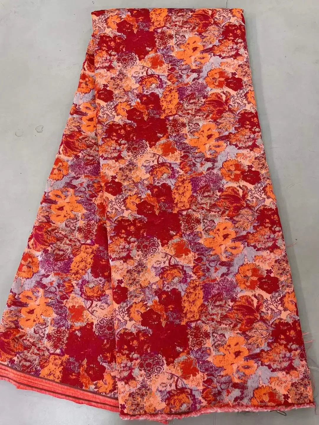 

2025 Nigerian Gilding Lace Fabric New Brocade African Jacquard Lace Fabric 5 Yard High Quality Tulle Lace for Diy Sewing AH2167