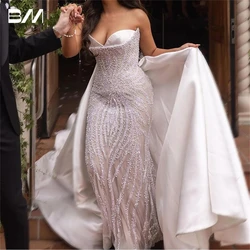 Abiti da sposa con perle cucite a mano con strascico in raso staccabile Abito da sposa a sirena con scollo a cuore per abito da sposa sexy da donna