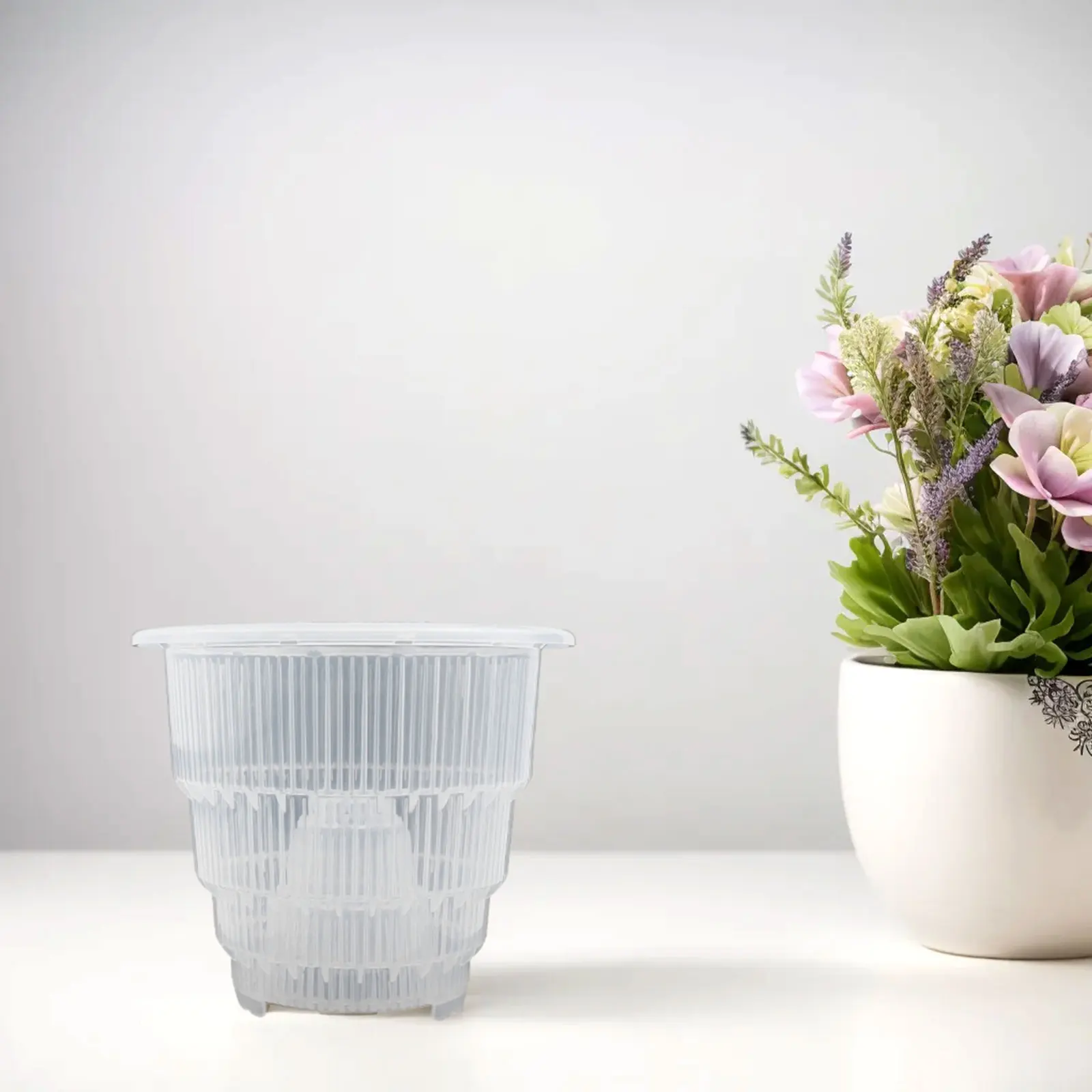 Resin Mesh Pot for Orchids with Root Guide Groove and Dual Ventilation Holes Supporting Plant Growth and Airflow