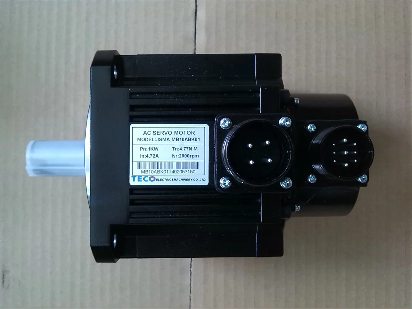 Original And Genuine Taiwan Delta Servo Motor ECMA-L11830SS A2 Series 3KW With Brake Voltage 400V