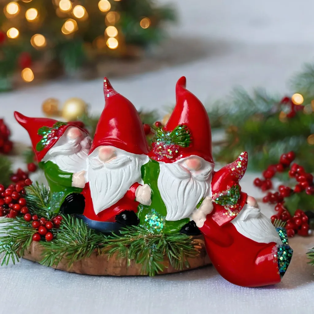 Father Christmas Resin Ornament Christmas Gnomes Four Dwarfs Christmas Holiday Party Decorations
