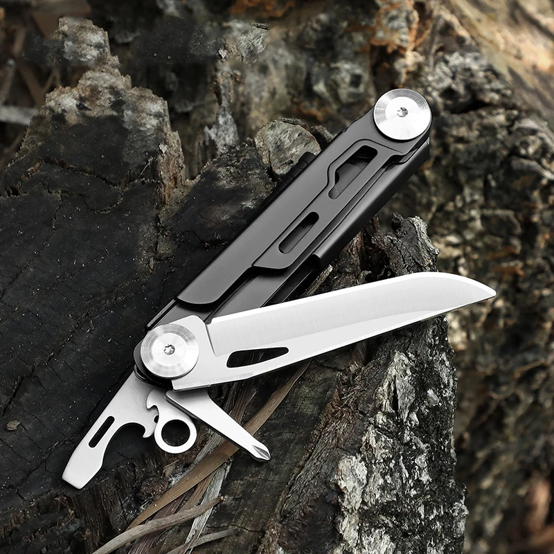 Outdoor portable small tool, black small knife, outdoor survival mini folding knife, new product, convenient and multifunctional