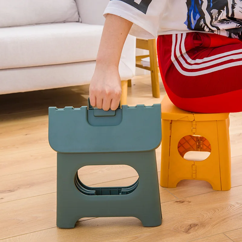 Plastic Folding Step Stool with Handle Portable Collapsible Small Foot Stool Bathroom Stepping Stool Folding Step Stools for Kid